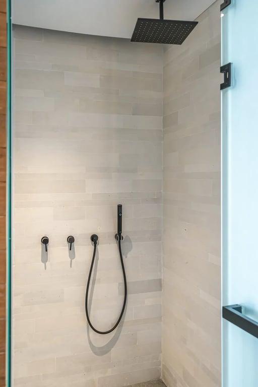 Property Image 1 Bedroom Apartment With<br/>Corner Terrace Sauna, Ice Bath