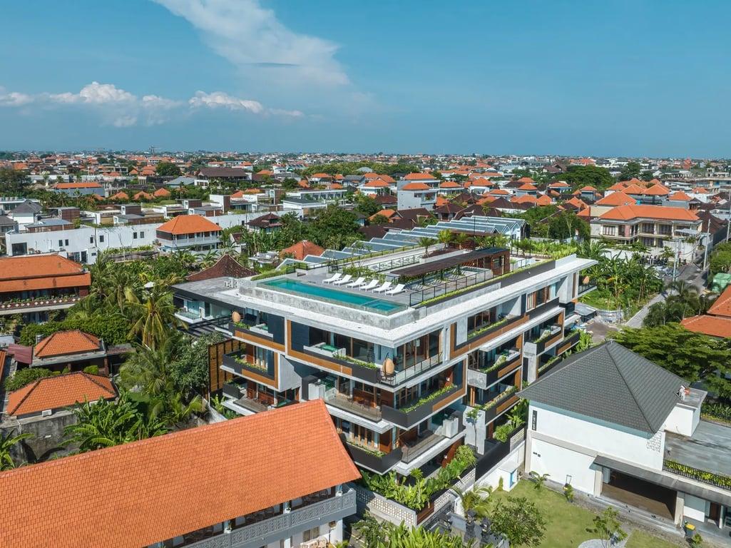 Property Image 1 Bedroom Apartment with <br/> Balcony, Jacuzzi