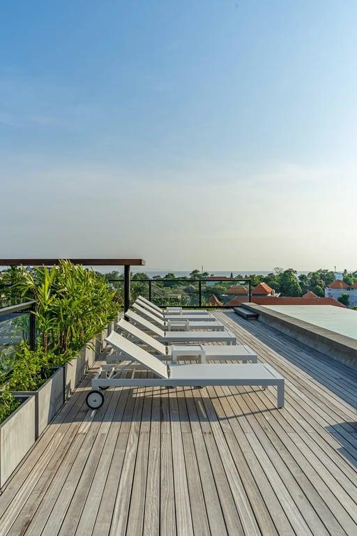 Property Image 1 Bedroom Apartment With<br/>Corner Terrace Sauna, Ice Bath