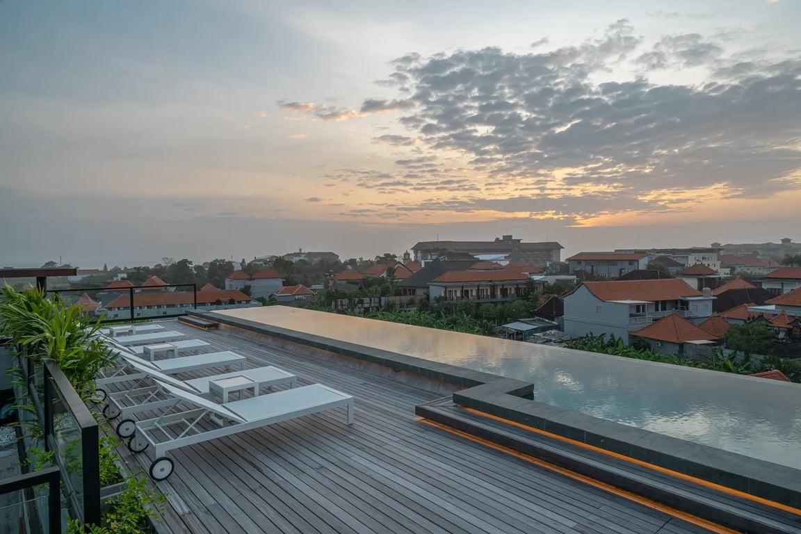 Property Image 1 Bedroom Apartment <br/> with Balcony