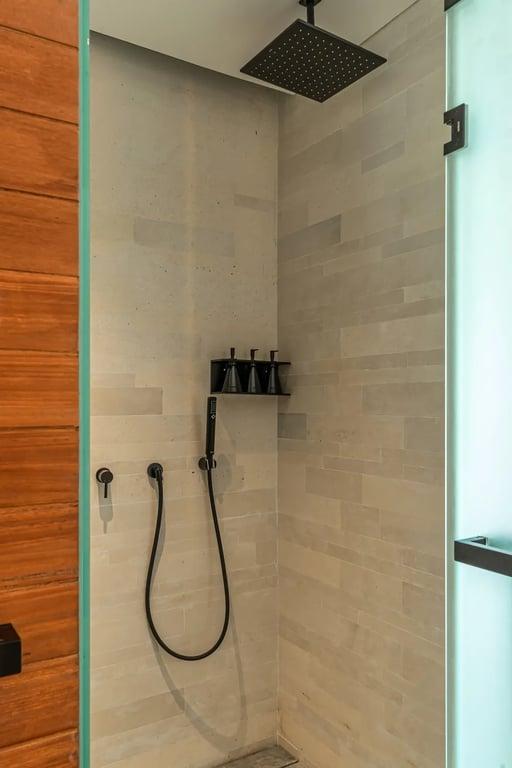 Property Image 1 Bedroom Apartment <br/> with Balcony