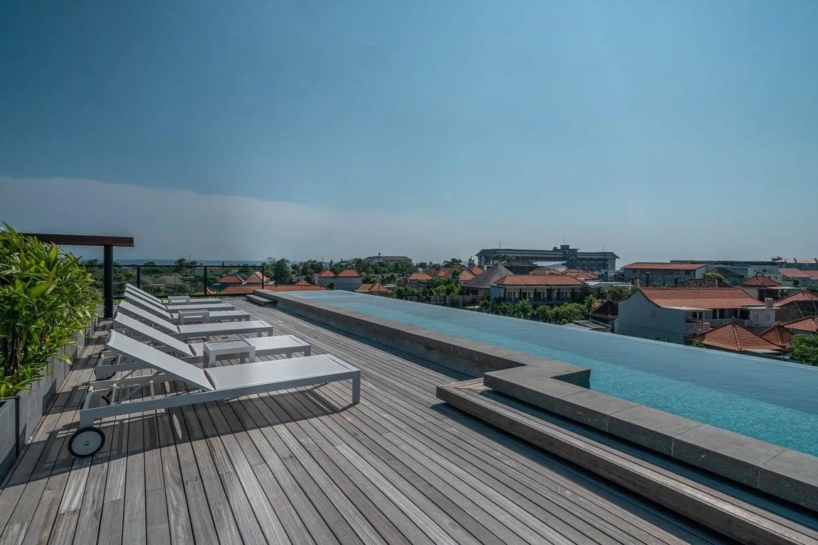 Property Image 1 Bedroom Apartment With<br/>Corner Terrace Sauna, Ice Bath