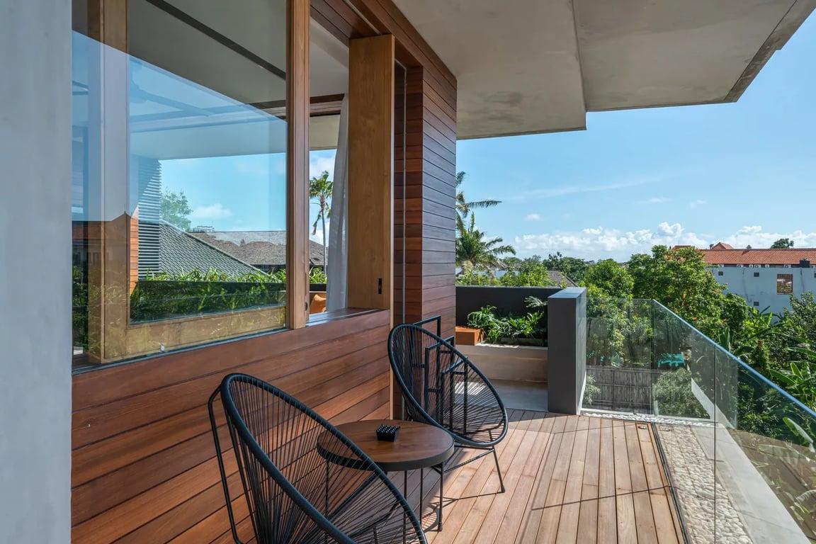 Property Image 1 Bedroom Apartment With<br/>Corner Terrace Sauna, Ice Bath
