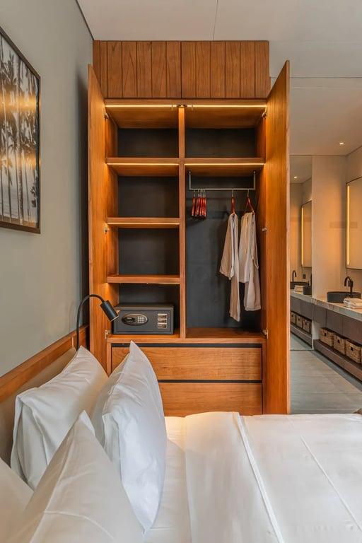 Property Image 1 Bedroom Apartment With<br/>Corner Terrace Sauna, Ice Bath