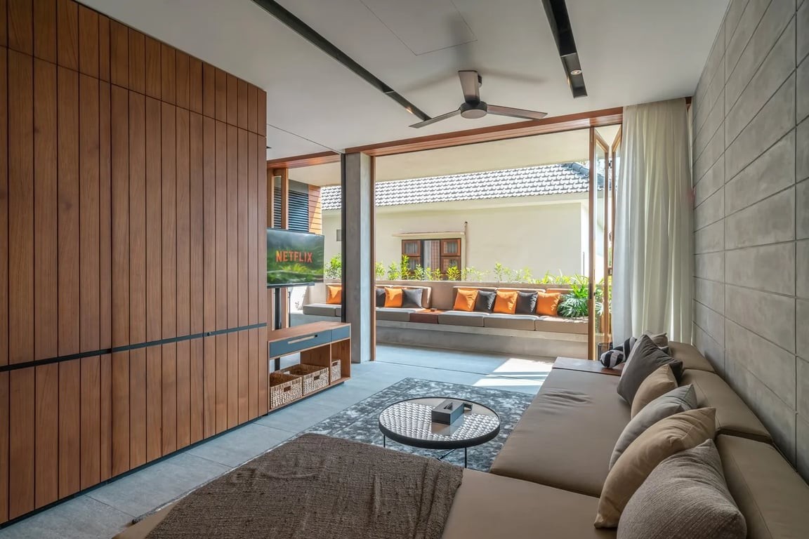Property Image 1 Bedroom Apartment <br/> with Balcony